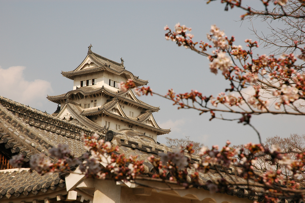 Get A Closer Look At Himeji Castle In Japan Youramazingplaces