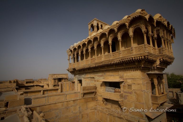 Top 5 Famous Havelis In Rajasthan - YourAmazingPlaces.com