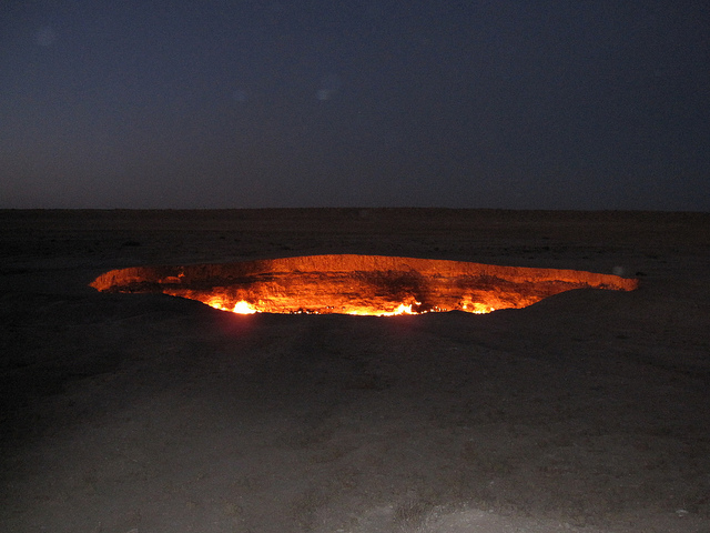 Door to Hell - Volcanic Crater That is Burning Over 40 Years ...