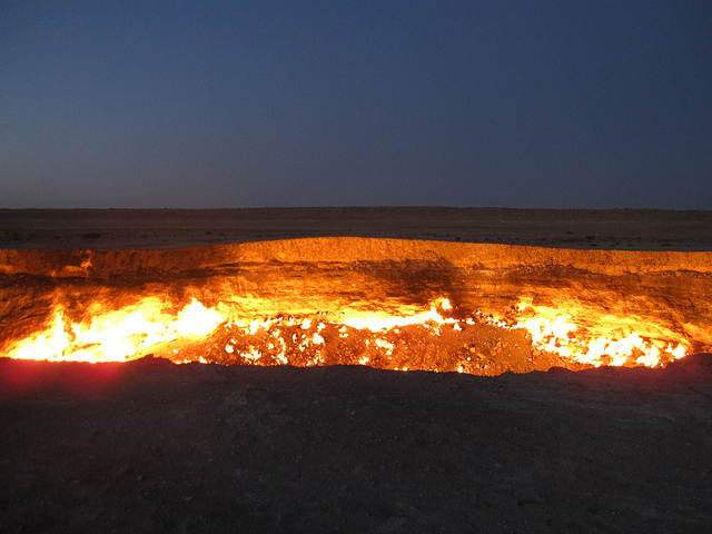 Door to Hell - Volcanic Crater That is Burning Over 40 Years ...