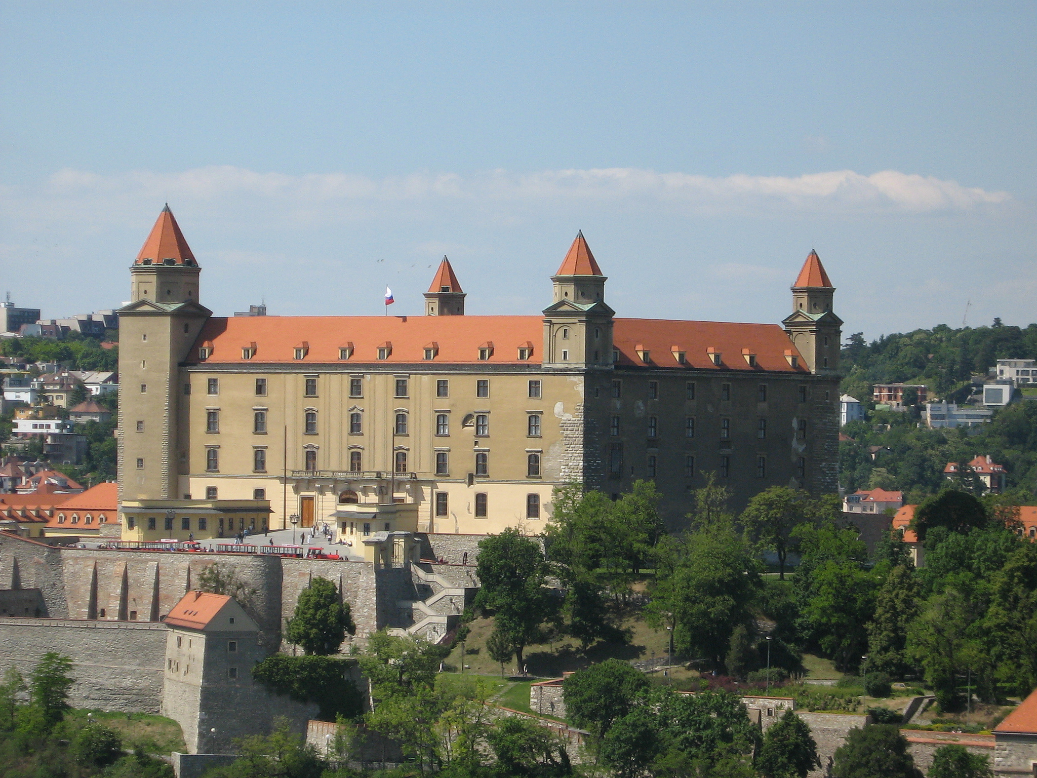 Visit The Bratislava Castle And Feel Like A Character From Fairytale ...